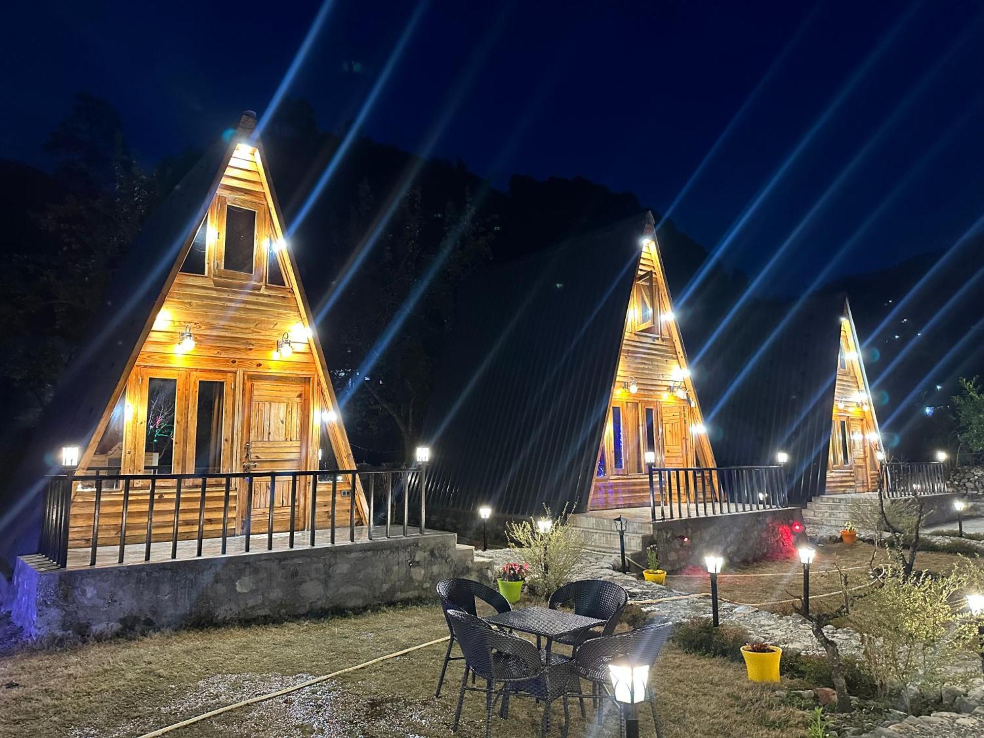 Cabana Riverside Resort - Kainchi Dham Nainital Luaran gambar
