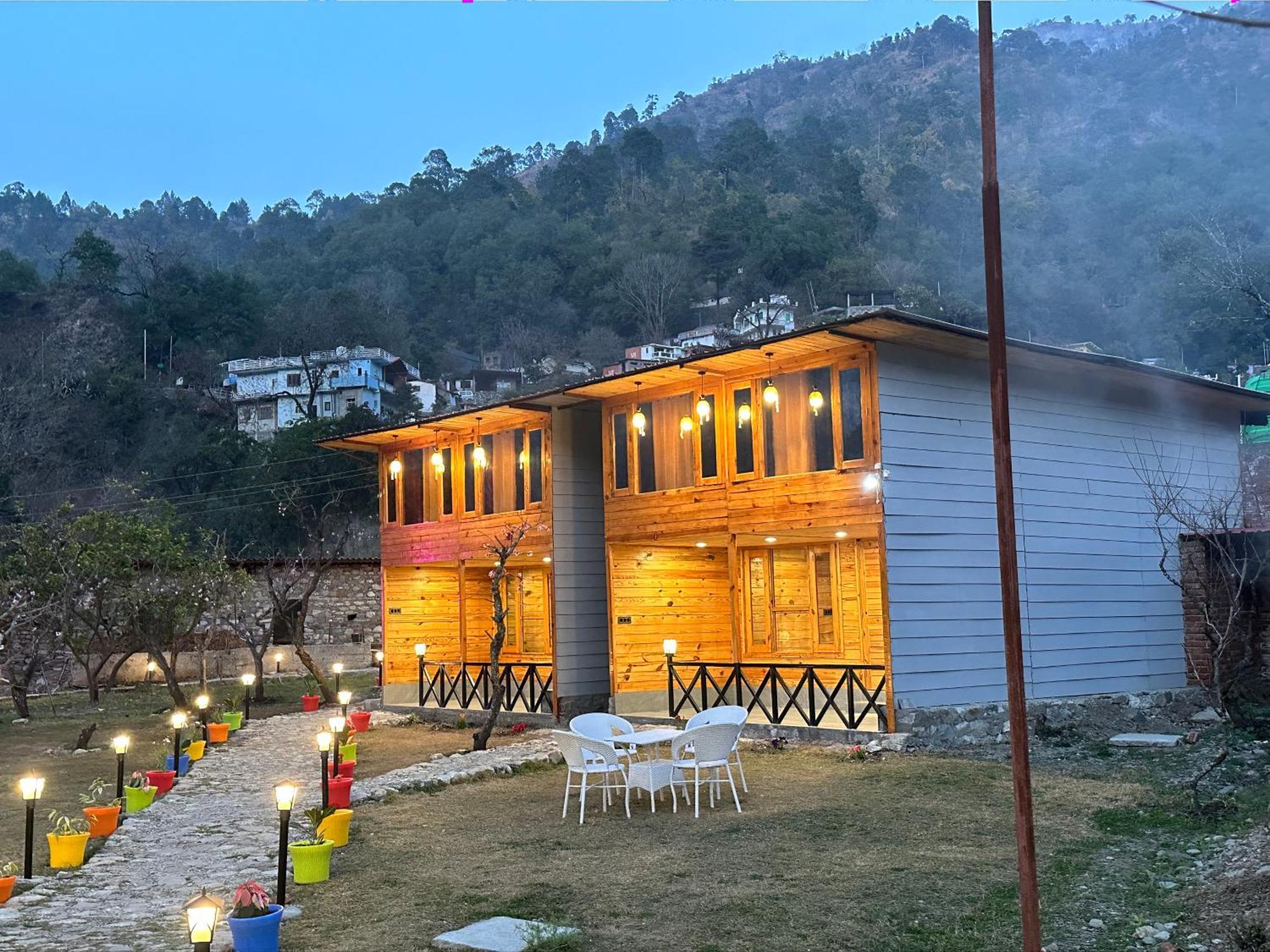 Cabana Riverside Resort - Kainchi Dham Nainital Luaran gambar