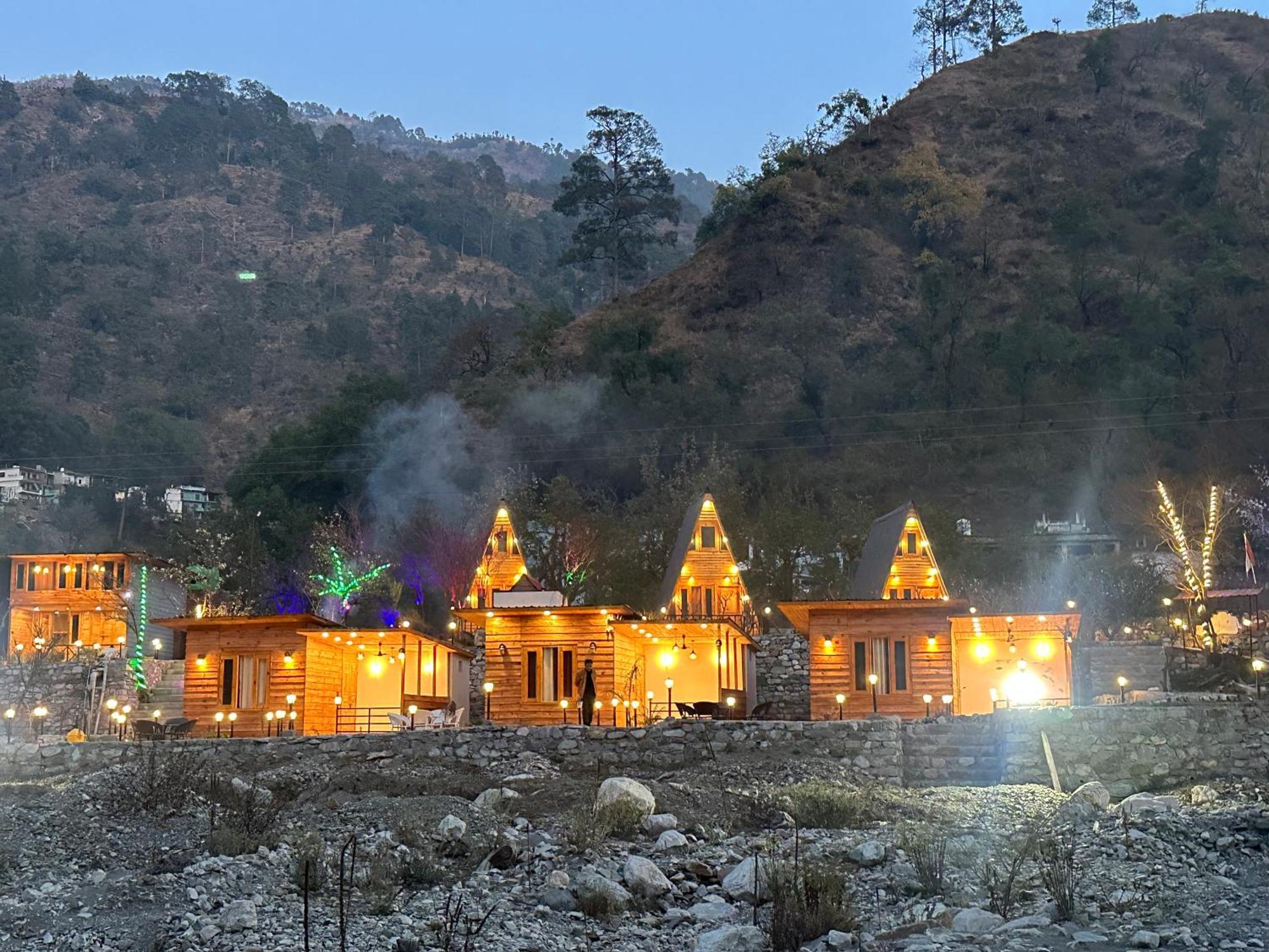 Cabana Riverside Resort - Kainchi Dham Nainital Luaran gambar